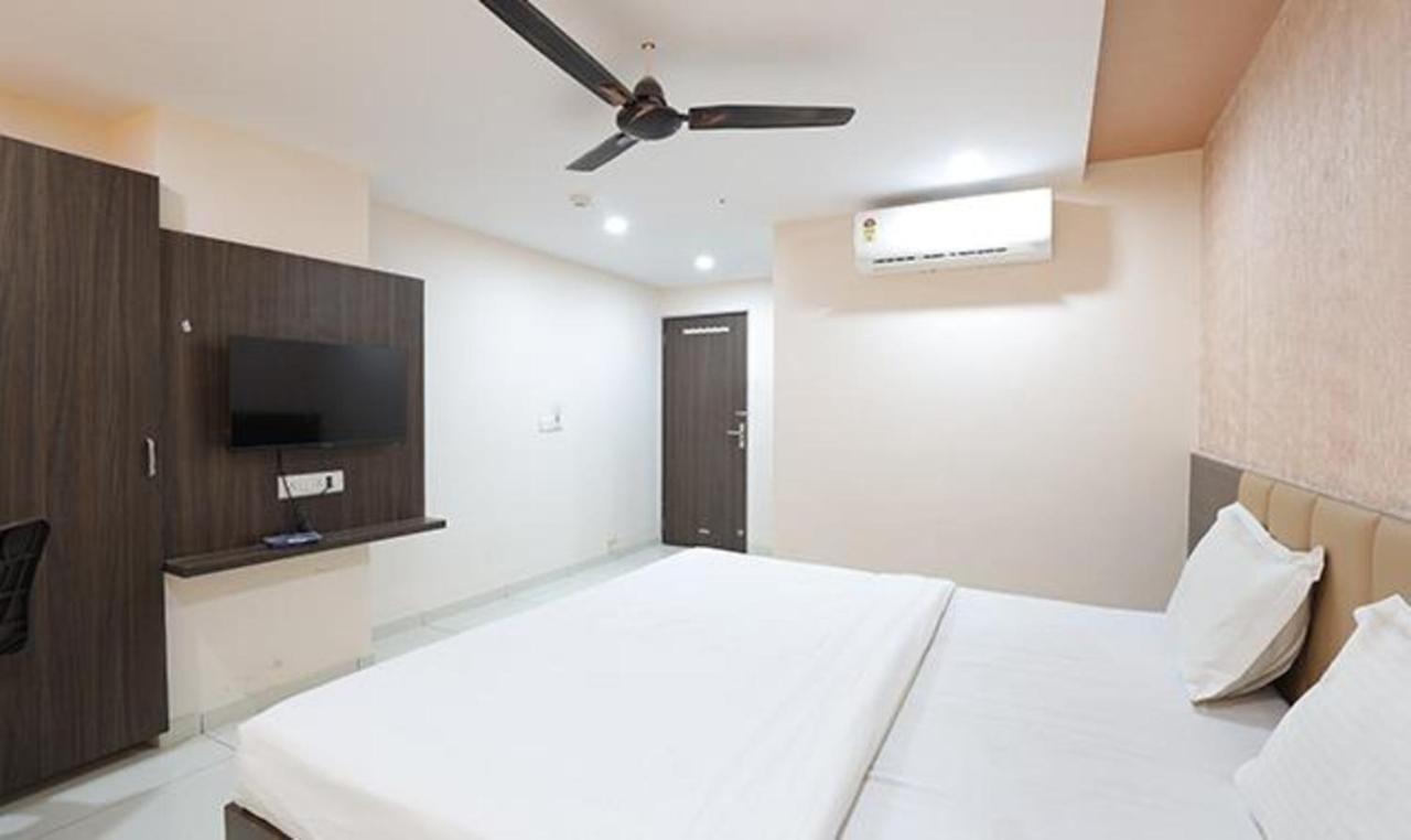 Fabhotel The Heaven 아흐메다바드 외부 사진
