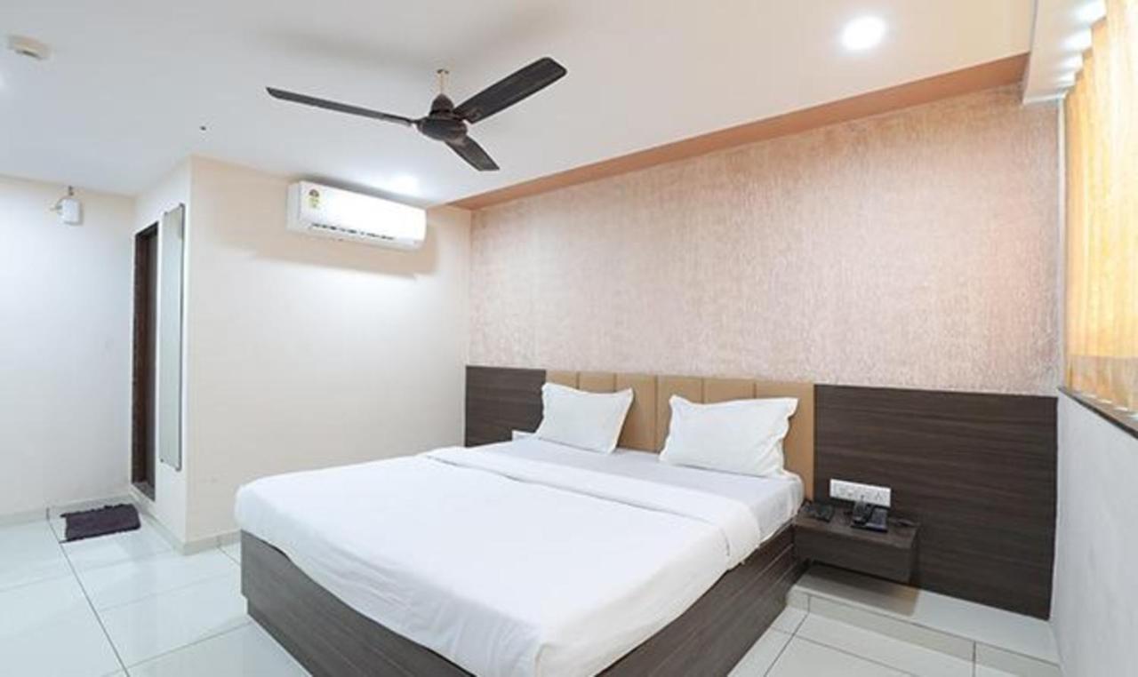 Fabhotel The Heaven 아흐메다바드 외부 사진